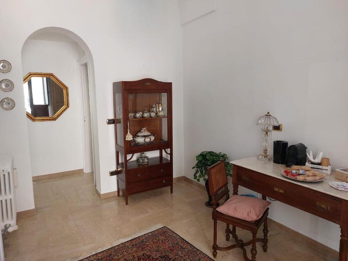 Suite Del Conservatorio Nel Centro Storico Lecce Exterior foto
